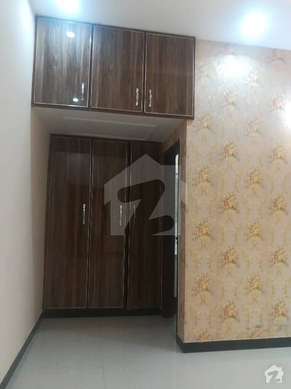 1800  Square Feet House Up For Rent In Samanabad