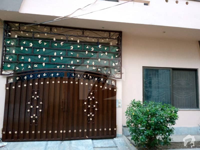 جوہر ٹاؤن فیز 1 جوہر ٹاؤن لاہور میں 5 کمروں کا 5 مرلہ مکان 1.2 کروڑ میں برائے فروخت۔