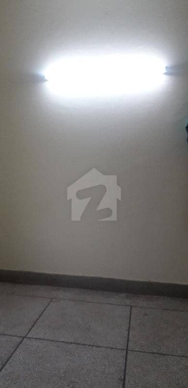One Room Available For Rent In Margalla Town Only Bachelor