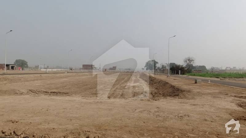 Commercial Plot For Sale In Rs 30,000,000