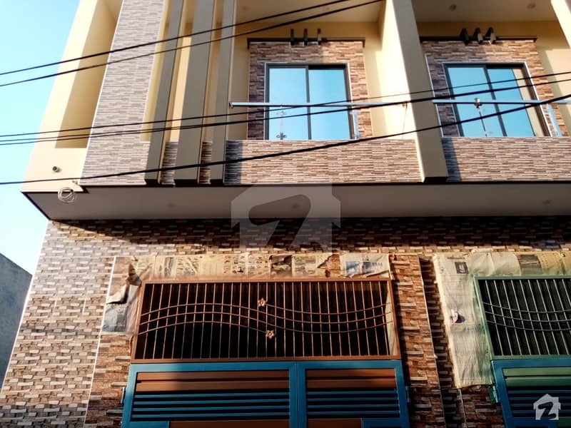 675  Square Feet House Is Available In Javed Town
