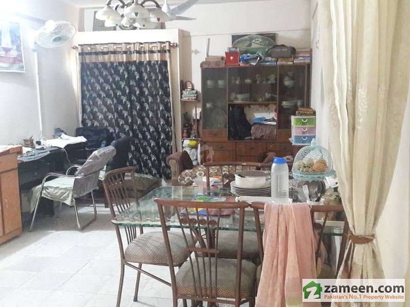 Flat For Sale - Maymar Avenue Gulshan E Iqbal Block 4 Flat For Sale - Maymar Avenue Gulshan E Iqbal Block 4