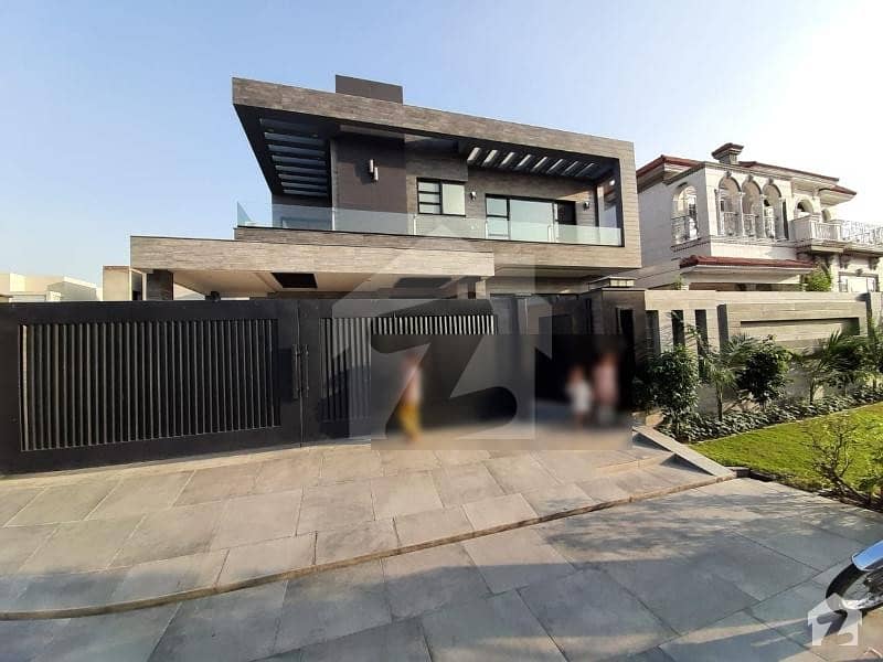 One Kanal Luxury Bungalow For Sale