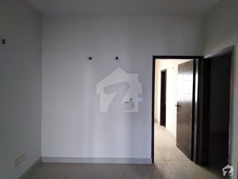 Flat Of 1250 Square Feet In Gulshan-e-Iqbal Town For Sale