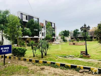 داود هومز ڈیفینس روڈ لاہور میں 1 کمرے کا 2 مرلہ فلیٹ 25.95 لاکھ میں برائے فروخت۔ داود هومز ڈیفینس روڈ لاہور میں 1 کمرے کا 2 مرلہ فلیٹ 25.95 لاکھ میں برائے فروخت۔