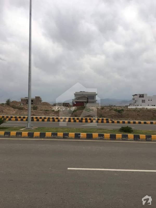 Hayatabad Phase 6 7 Marla North Open Double Road Plot For Sale