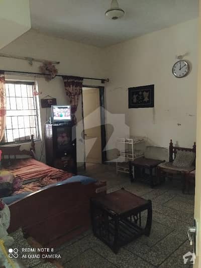 علی آباد راولپنڈی میں 5 کمروں کا 6 مرلہ مکان 1.2 کروڑ میں برائے فروخت۔