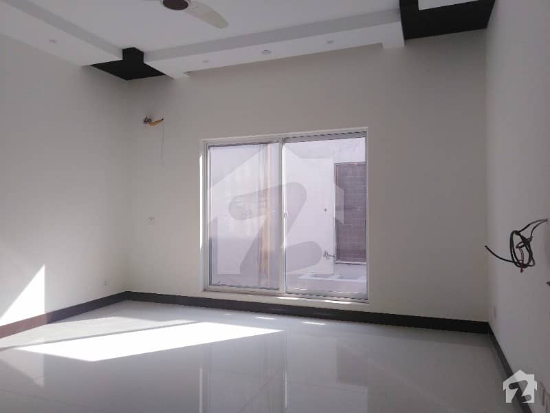 One Kanal Beautiful Upper Portion For Rent In Sui Gas Society Near Phase 5