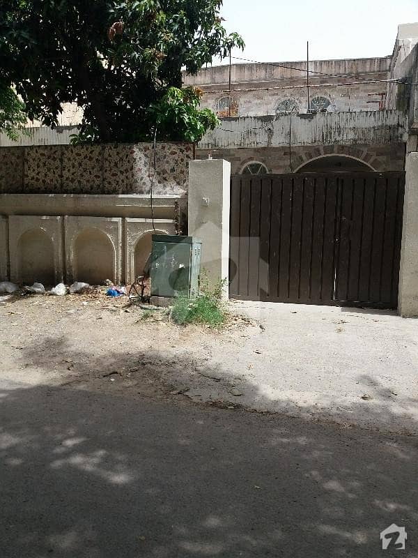 G-9/4 35x70 Pindi Face House Back Open With Extra Land