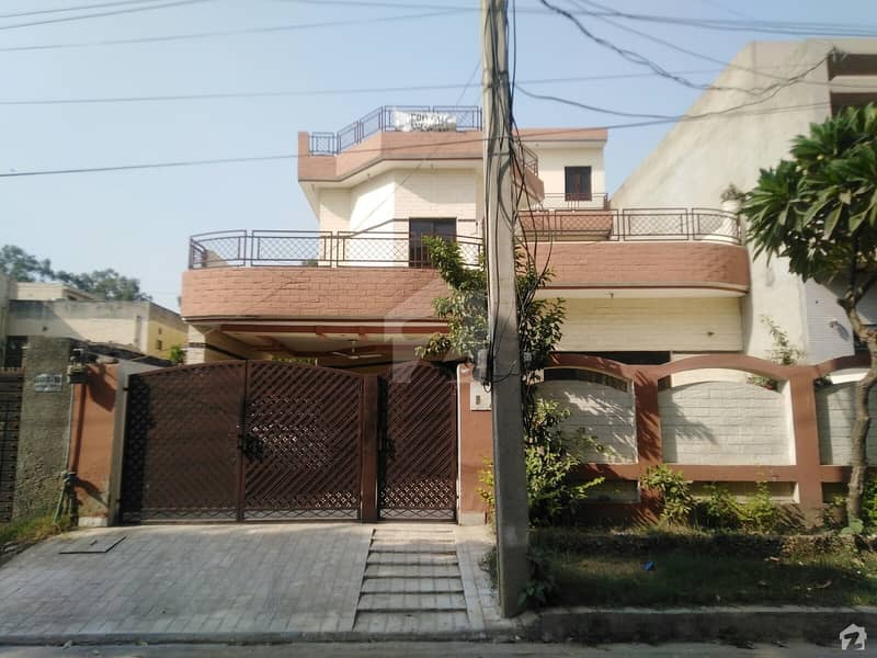 12 Marla House Available For Sale In Johar Town