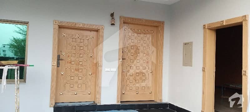 ڈی ۔ 12/1 ڈی ۔ 12 اسلام آباد میں 8 کمروں کا 14 مرلہ مکان 8.15 کروڑ میں برائے فروخت۔