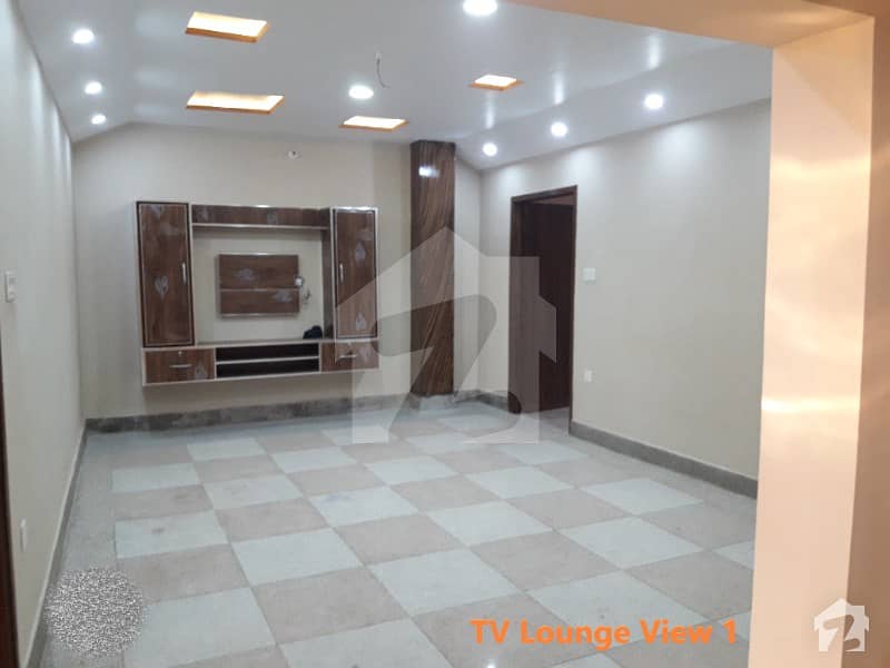 One Month Grace period. In Mozang Of Lahore, A 2250 Square Feet Upper Portion Is Available