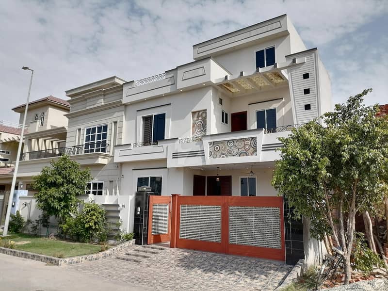 House Available For Sale In Phase 1