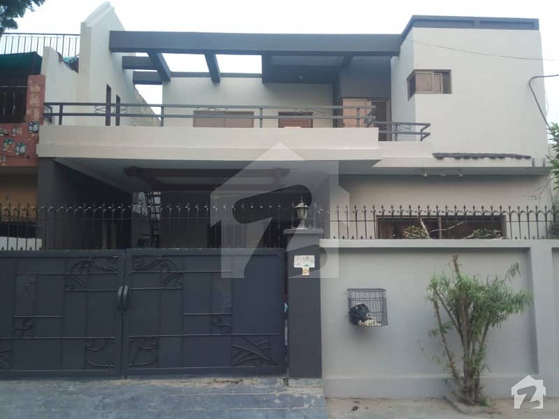 10 Marla Beautiful Location Slightly Used Double Unit Bungalow For Sale In Khuda Baksh Colony New Airport Road