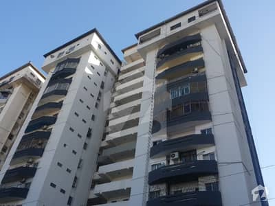 2850 Sq. Ft 4 Bedrooms Apartment For Sale In Sea Cliff Apartment Clifton Block 2 Karachi