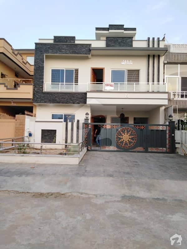 Luxury Brand New 30x60 House For Sale In G 13