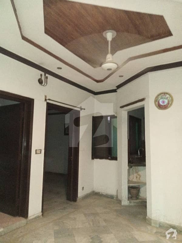 900  Square Feet House Available For Rent In Cantt