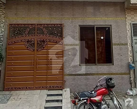 شیرشاہ کالونی - راؤنڈ روڈ لاہور میں 3 کمروں کا 3 مرلہ مکان 58 لاکھ میں برائے فروخت۔