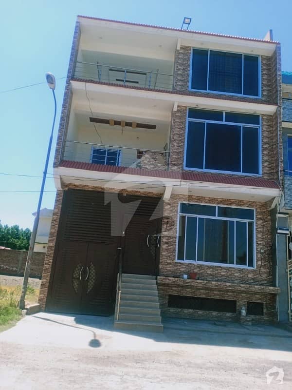 1125  Square Feet House Up For Sale In Al Fareed Garden