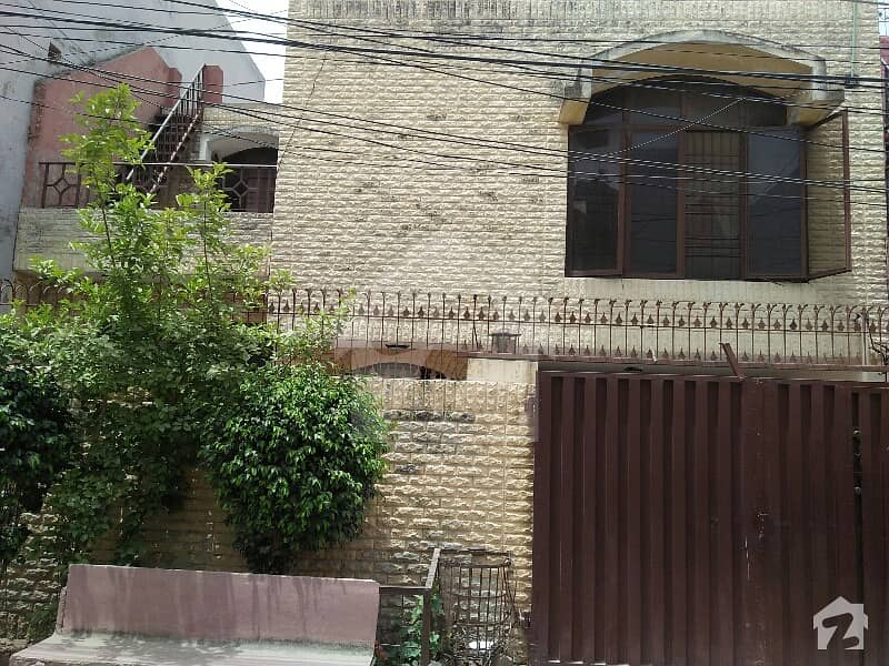 House For Sale In Rs 14,300,000