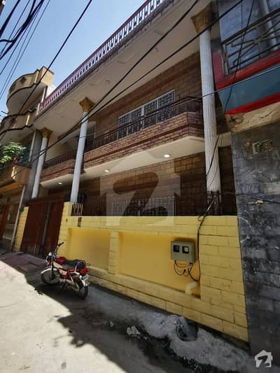 صادق آباد راولپنڈی میں 4 کمروں کا 5 مرلہ مکان 1.15 کروڑ میں برائے فروخت۔