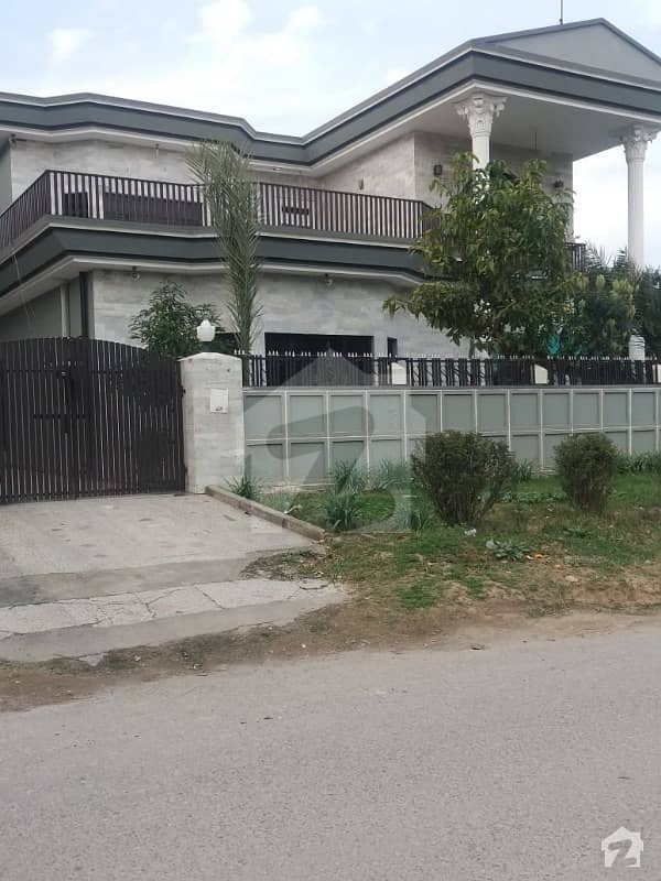 40*80 Cda Transfer Top Location Renovated Marble Floor House Available In G-9-1