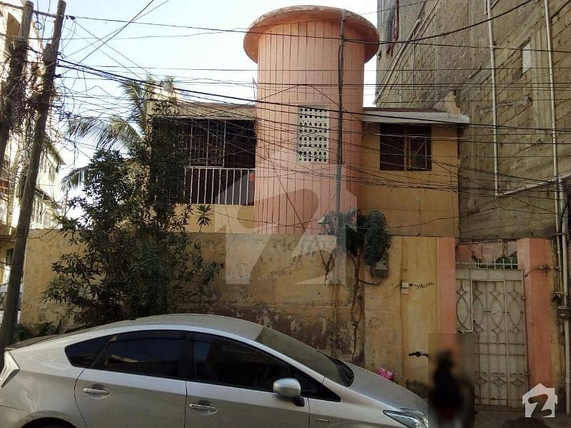 گلشنِ شمیم گلبرگ ٹاؤن کراچی میں 3 کمروں کا 6 مرلہ مکان 1.55 کروڑ میں برائے فروخت۔