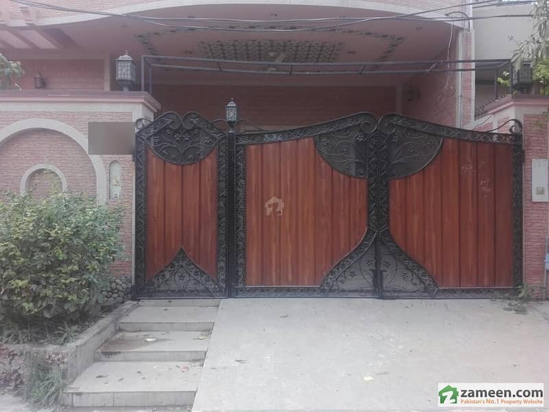 Double Storey House For Rent