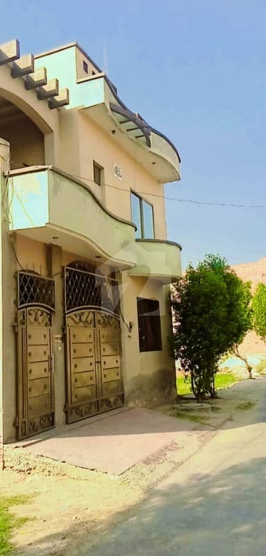 کھڑیانوالہ فیصل آباد میں 3 کمروں کا 5 مرلہ مکان 90 لاکھ میں برائے فروخت۔