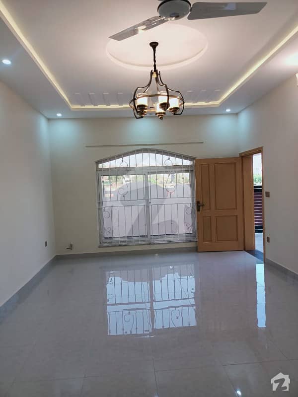 10 Marla House For Sale in Bahria Enclave Islamabad