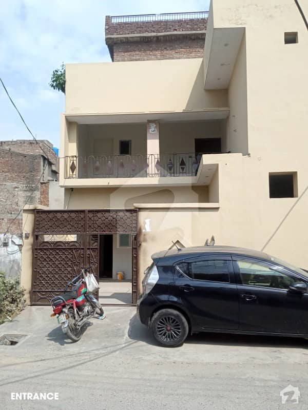 سمن آباد لاہور میں 5 کمروں کا 10 مرلہ مکان 2.3 کروڑ میں برائے فروخت۔