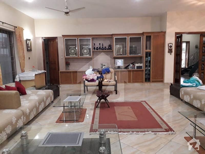 4 Kanal Lavish House For Sale In People's Colony No 1  Faisalabad