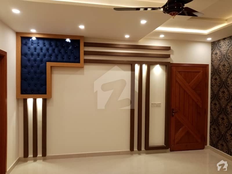 2 Kanal House In Only Rs 70,000,000