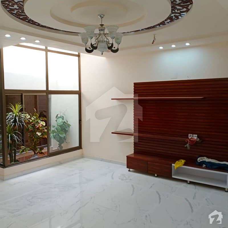 ایڈن ویلی فیصل آباد میں 4 کمروں کا 7 مرلہ مکان 2.2 کروڑ میں برائے فروخت۔