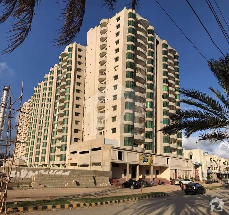 ٹیولِپ ٹاور سعدی روڈ کراچی میں 4 کمروں کا 16 مرلہ فلیٹ 2.4 کروڑ میں برائے فروخت۔