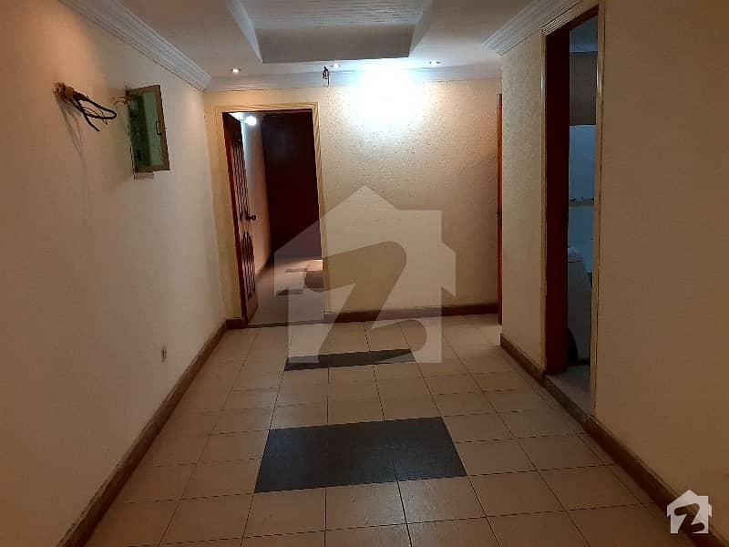 Flat Is Available For Rent Qurtaba Chock Mozang Chungi