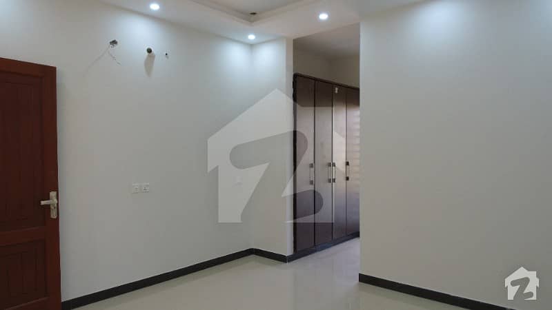 Main Double Road  House For Sale In G-13 Islamabad
