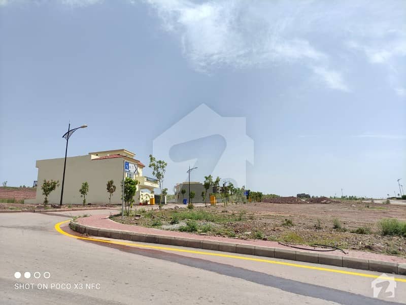 Plot for sale in Bahria Enclave Islamabad