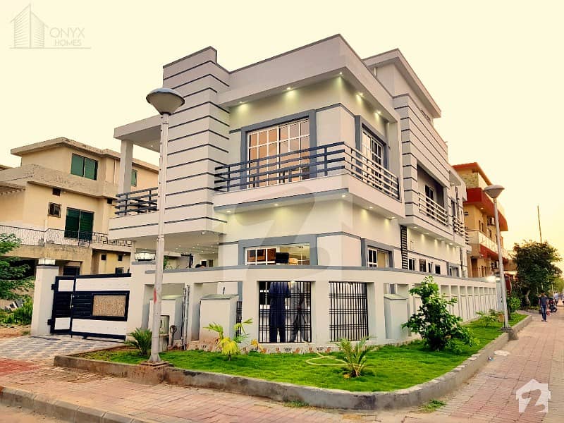 Corner 10 Marla House For Sale In Bahria Town Rawalpindi