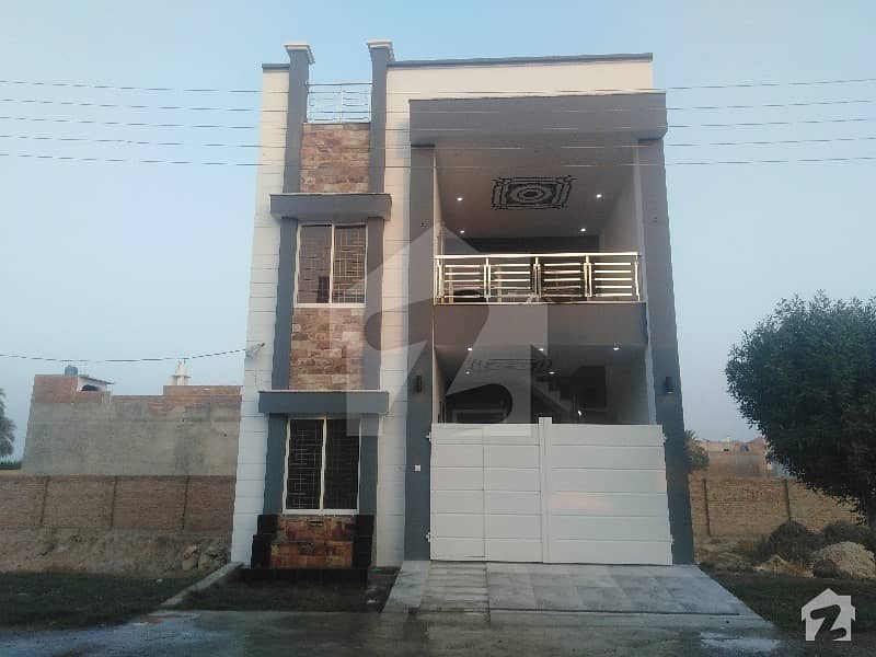 Jhangi Wala Road House For Sale Sized 900  Square Feet