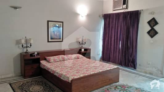 Beautiful 1 Bed Available In Dha Lahore