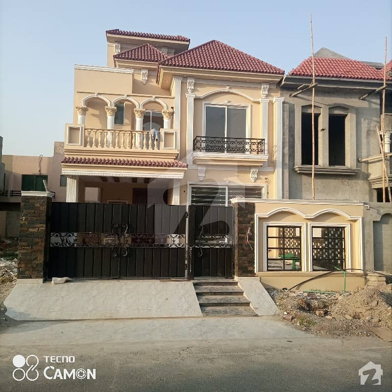 10 Marla  Spanish House For Sale At Green City