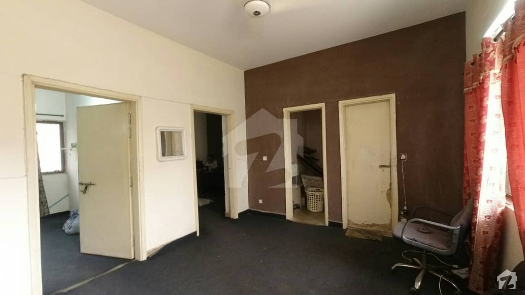 Beautiful Housing Foundation G-11/3 2nd Floor D Type 2 Bed Apartment