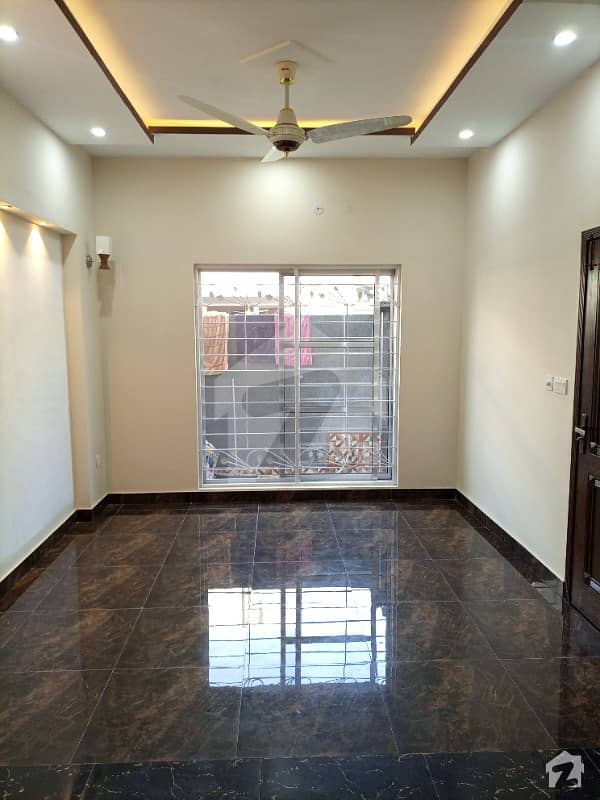 5 Marla Brand New House For Sale In Paragon City Lahore With Gas