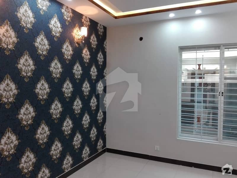 675  Square Feet Upper Portion In Beautiful Location Of Shershah Colony - Raiwind Road In Lahore