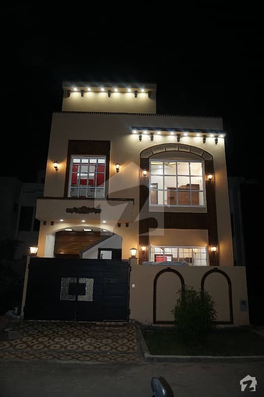 3 Marla House  At Ideal And Builder Location Is Available For Sale In Al-kabir Phase 2 Block B