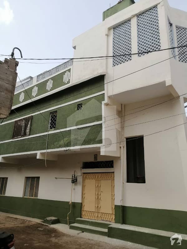 ملیر ہومز ملیر کراچی میں 9 کمروں کا 4 مرلہ مکان 90 لاکھ میں برائے فروخت۔