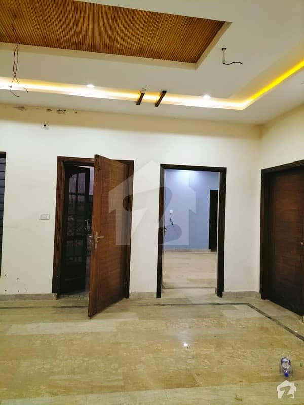 1 Marla Upper Portion Available For Rent In Model City Near To Model Down B Block