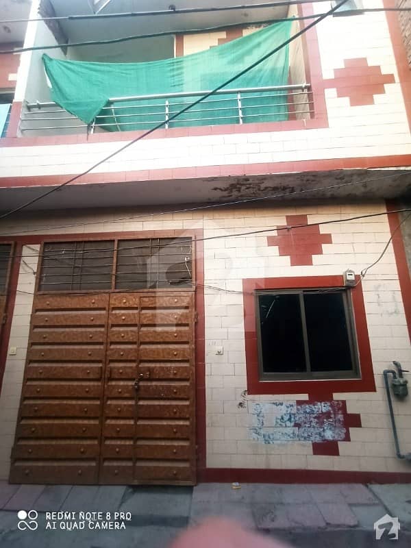 کچا جیل روڈ لاہور میں 3 کمروں کا 3 مرلہ مکان 20 ہزار میں کرایہ پر دستیاب ہے۔