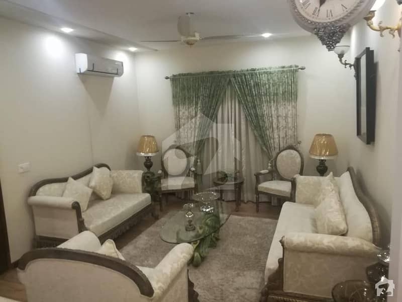 ڈیوائن گارڈنز لاہور میں 4 کمروں کا 10 مرلہ مکان 2.35 کروڑ میں برائے فروخت۔